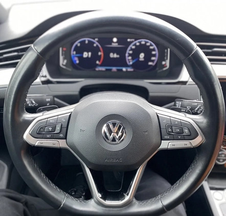 Volkswagen Passat cena 99900 przebieg: 135000, rok produkcji 2019 z Wrocław małe 529